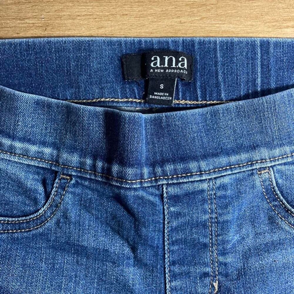 Unbranded Women's Blue and Navy Jeans